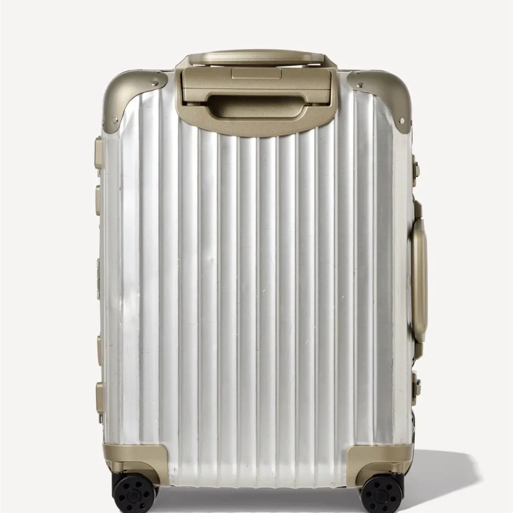 Silver and Gold Hard Shell Suitcase RIMOWA - Picture 4 of 5